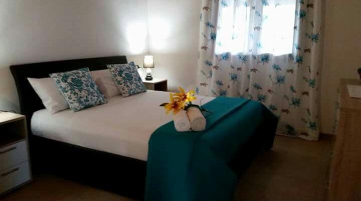 Holiday Home,668990421:JPEG